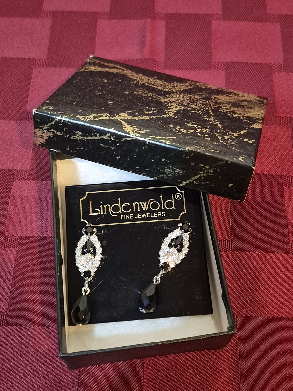 Lindenwold Black & Silver Teardrop Dangle Earrings